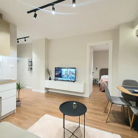 Living Center 1