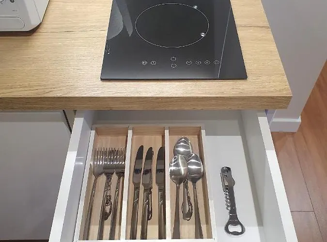 아파트 Living Center 1 *